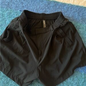 Vuori Women’s Black Performance Shorts